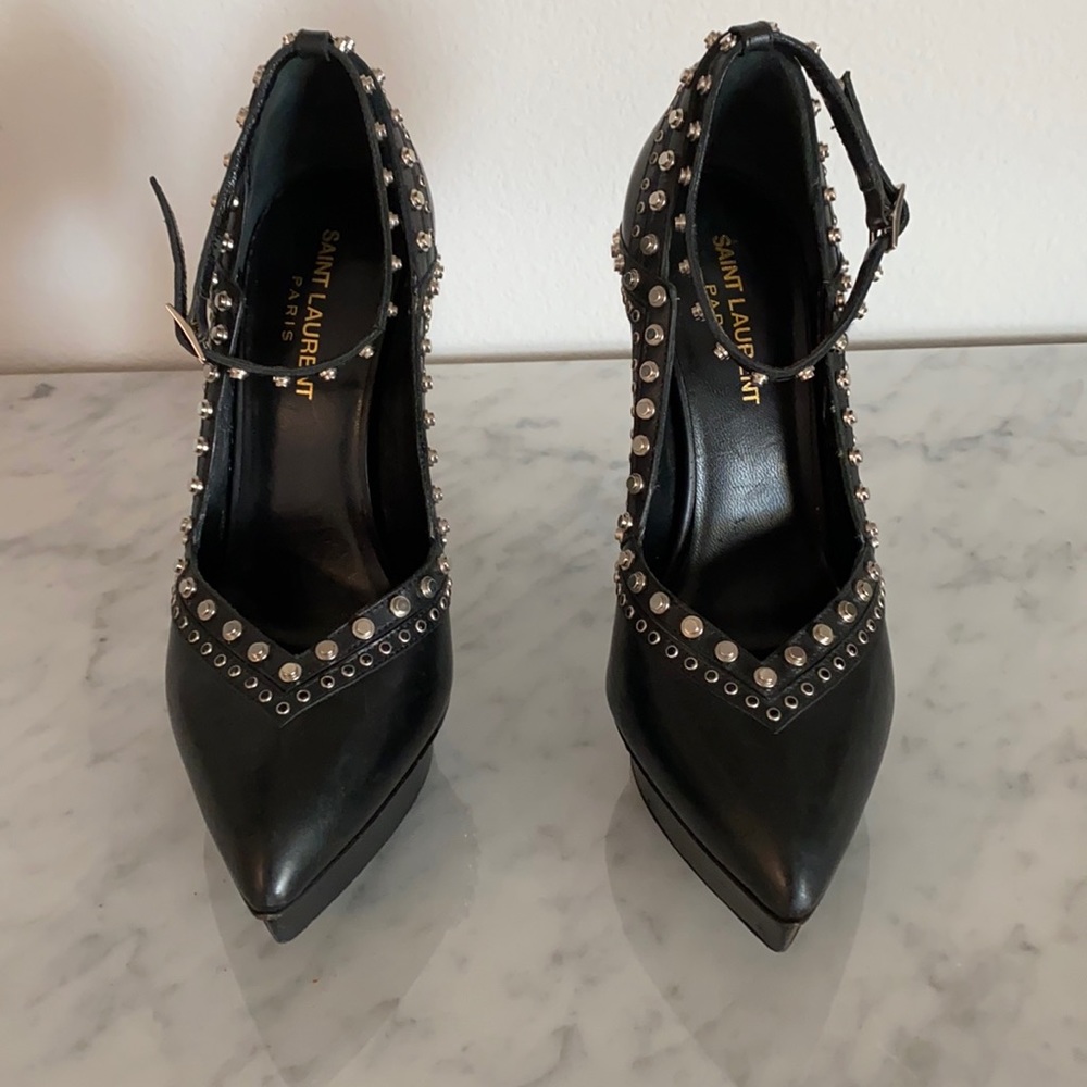 Authentic leather SAINT LAURENT pumps